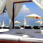 Apartment Apartments By The Sea Medveja, Opatija - 7924 Lovran