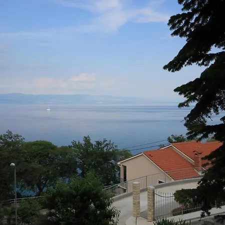 Apartments By The Sea Medveja, Opatija - 7924 *